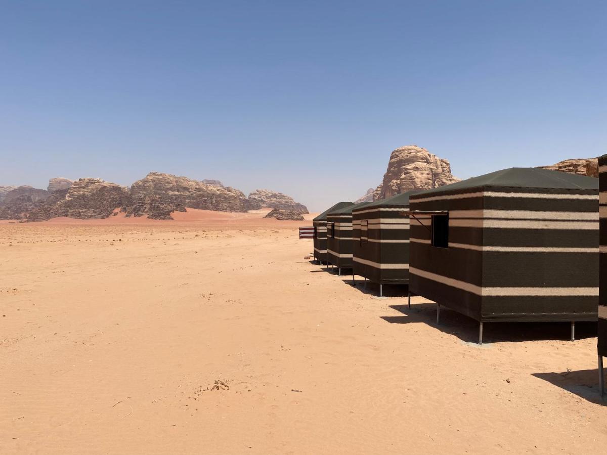 Desert guide camp Wadi Rum Buitenkant foto